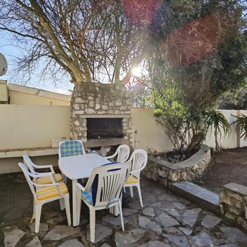 Chuck's Khaya Braai Area